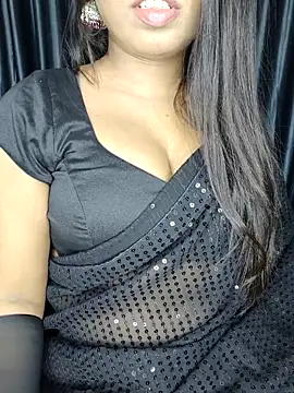 Snapshot of Webrowncouple chatting on 8, 9, 2025 Webrowncouple online show from 8, 9, 2025