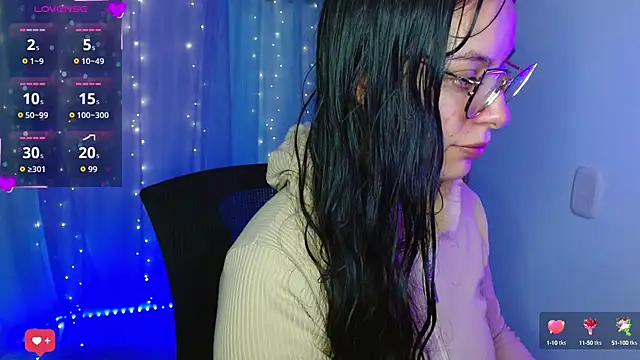 Snapshot of Camila_Ord chatting on 4, 10, 2025 Camila Ord online show from 4, 10, 2025