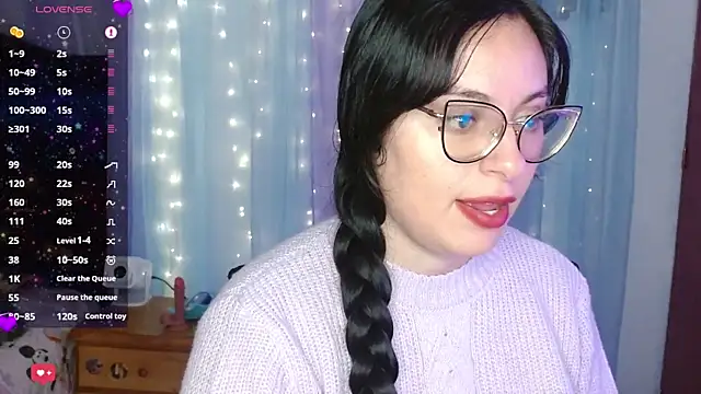 Camila Ord online show from 21, 11, 2025