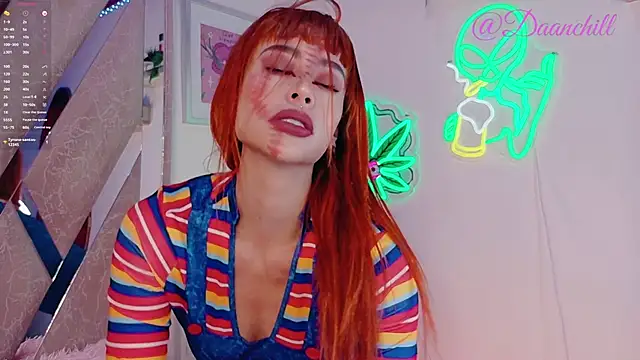 ScarlettRusso1 online show from 31, 10, 2025