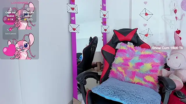 Snapshot of Ariana-Fernandez chatting on 21, 2, 2026 Ariana-Fernandez online show from 21, 2, 2026