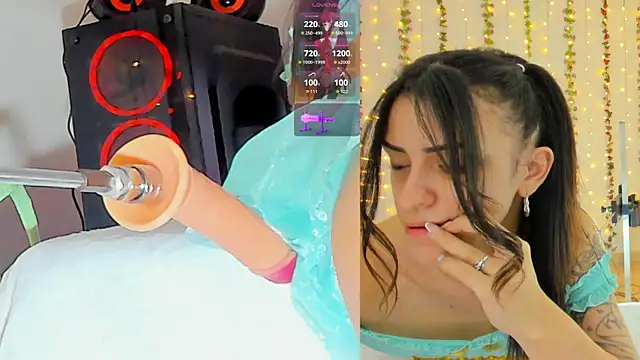 Kitty  Rose   online show from 15, 10, 2025