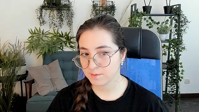 VirtuallVoyant online show from 26, 11, 2025