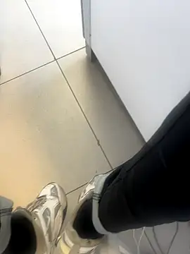 kamo012000 online show from 11, 10, 2025