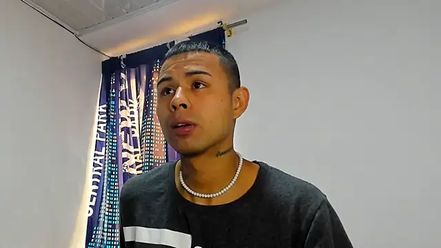  Logan Colton  online show from 11, 10, 2025