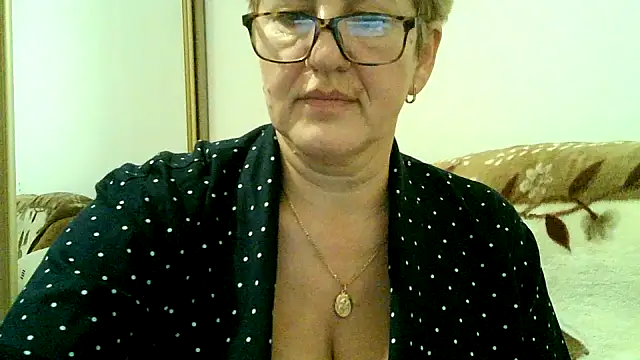 Dana4921 online show from 4, 11, 2025