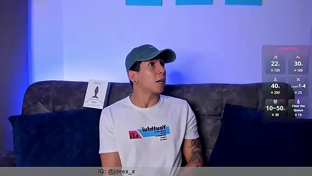 Snapshot of j_deex chatting on 24, 11, 2025 j deex online show from 24, 11, 2025