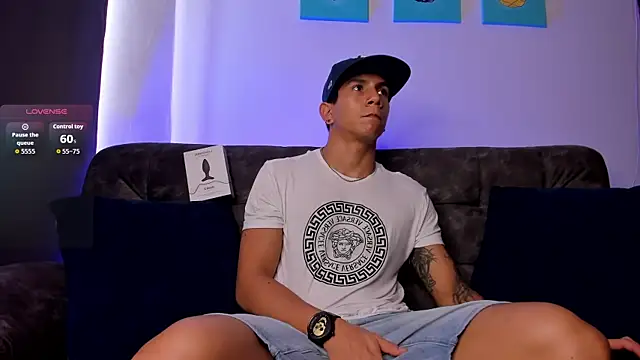 Snapshot of j_deex chatting on 26, 11, 2025 j deex online show from 26, 11, 2025