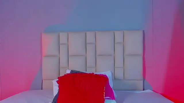 Zafiro  Brown online show from 16, 1, 2026