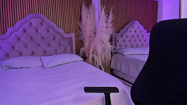 Snapshot of Starbutterflyy_ chatting on 25, 2, 2026 Starbutterflyy online show from 25, 2, 2026