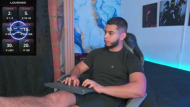 Snapshot of Tyler_price chatting on 28, 9, 2025 Tyler price online show from 28, 9, 2025