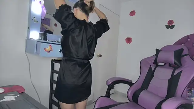 Snapshot of soffy_rosses chatting on 14, 3, 2026 soffy rosses online show from 14, 3, 2026