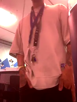 malek xarx  online show from 4, 12, 2025