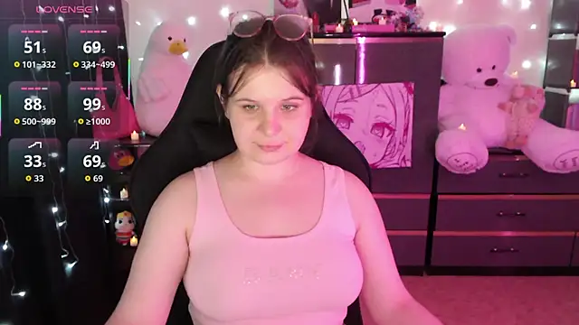 AmyVibess online show from 15, 10, 2025