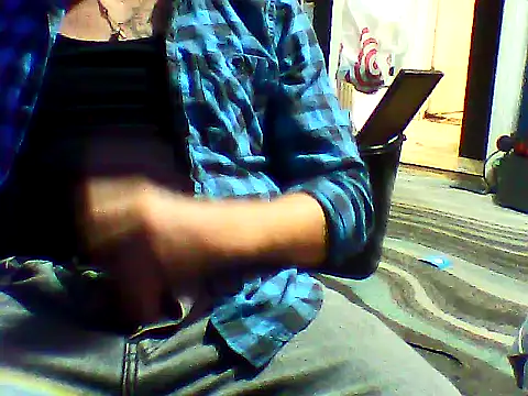 Snapshot of thickhardlong chatting on 12, 10, 2025 thickhardlong online show from 12, 10, 2025