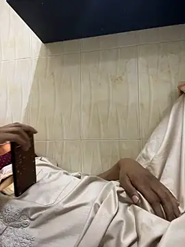 Snapshot of qusai12344 chatting on 16, 11, 2025 qusai12344 online show from 16, 11, 2025