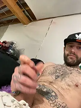 hue-g-rection online show from 3, 3, 2026