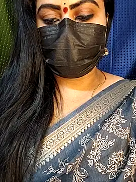 honey-flower online show from 15, 9, 2025