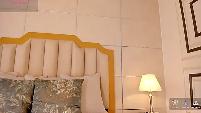 Snapshot of MaddieParker chatting on 15, 11, 2025 MaddieParker online show from 15, 11, 2025