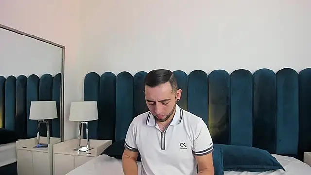 Snapshot of Lushian_ chatting on 11, 6, 2026 Lushian online show from 11, 6, 2026
