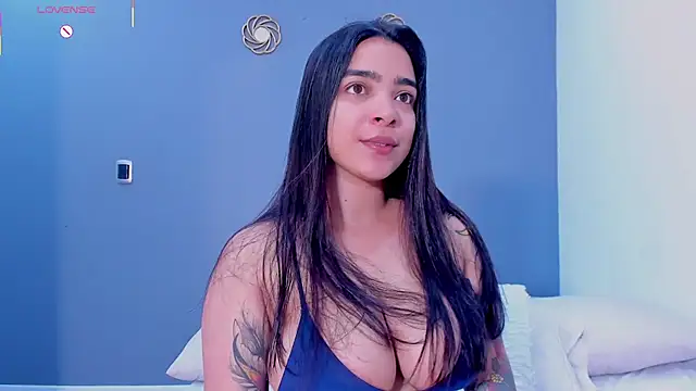Snapshot of KamilaBetancourt chatting on 23, 7, 2026 KamilaBetancourt online show from 23, 7, 2026