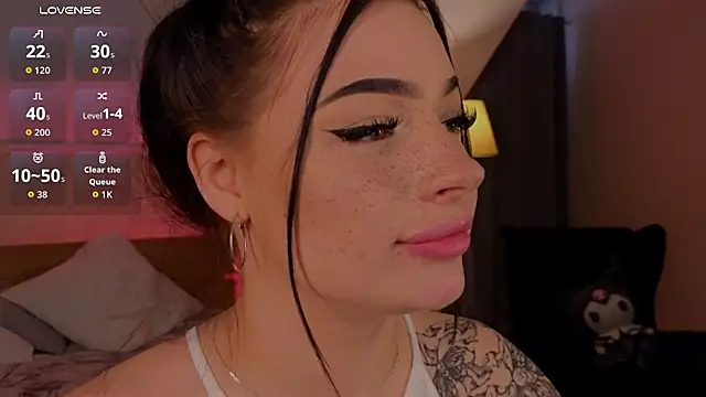 honey     bunny online show from 11, 4, 2026