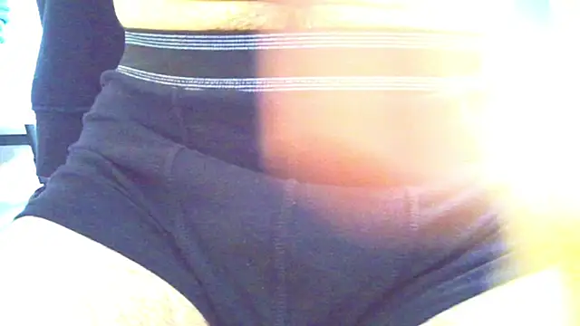 HairyHornyTwinkx online show from 3, 10, 2025