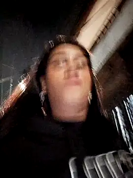 Samantha hotly online show from 13, 3, 2026