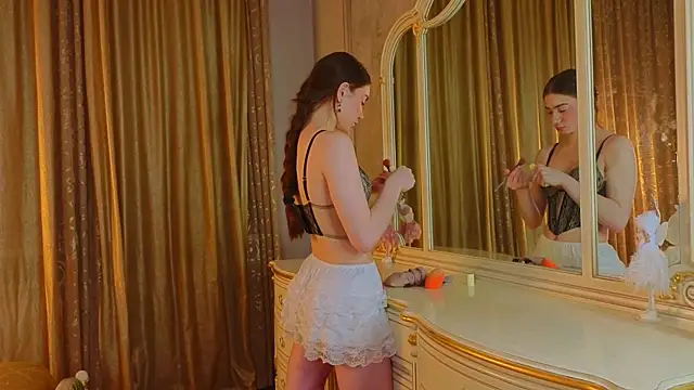 EadlinGillim online show from 7, 11, 2025