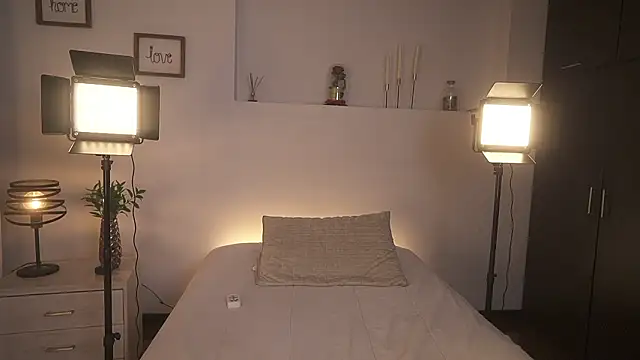 Snapshot of ximena_cortez_03 chatting on 9, 2, 2026 ximena cortez 03 online show from 9, 2, 2026