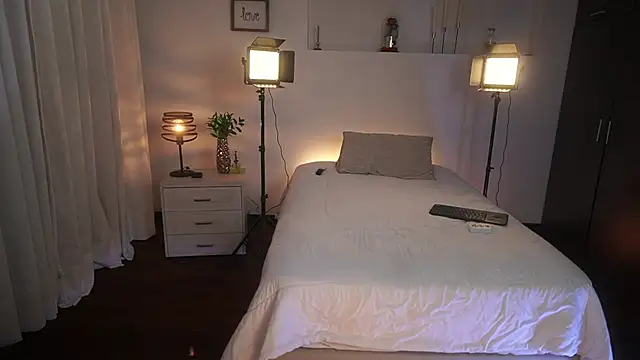 Snapshot of ximena_cortez_03 chatting on 13, 2, 2026 ximena cortez 03 online show from 13, 2, 2026