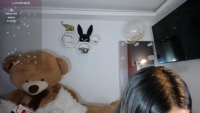 channel-rose1 online show from 19, 3, 2026