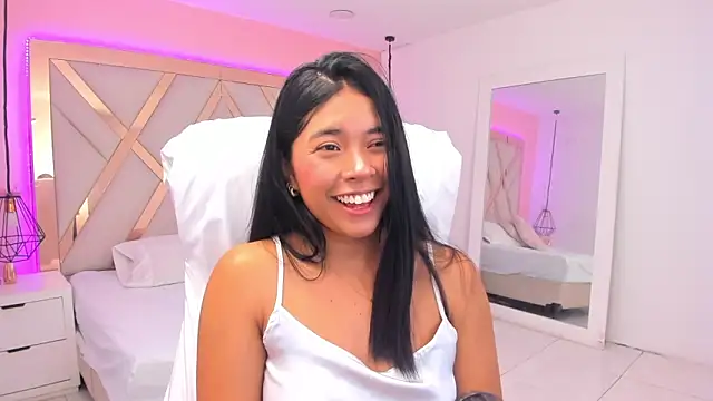 Snapshot of samantaa_shy chatting on 3, 2, 2026 samantaa shy online show from 3, 2, 2026