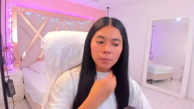 Snapshot of samantaa_shy chatting on 12, 2, 2026 samantaa shy online show from 12, 2, 2026