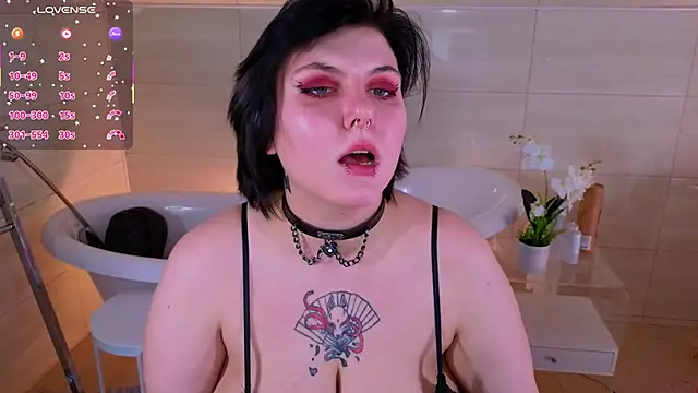 bluelunaray online show from 26, 10, 2025