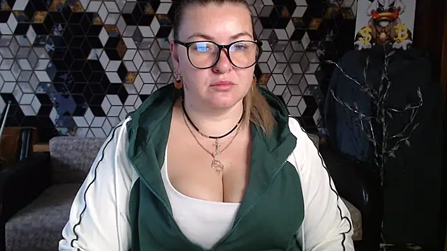 NikaSkylink online show from 14, 4, 2026