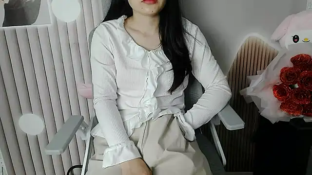 Emachiii online show from 30, 11, 2025