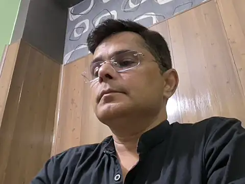 Snapshot of ultimatebooboo chatting on 15, 9, 2025 ultimatebooboo online show from 15, 9, 2025