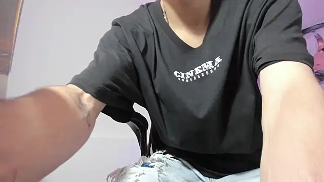 Dereck Boy8 online show from 25, 11, 2025