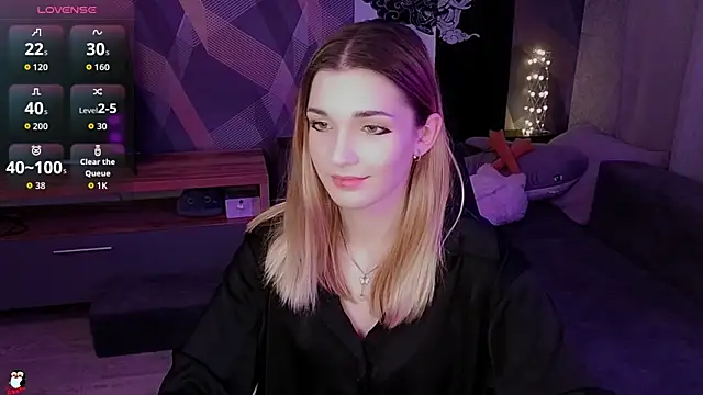 Sandy Belle online show from 27, 11, 2025