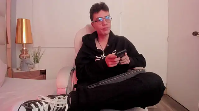 dark sun302 online show from 12, 11, 2025