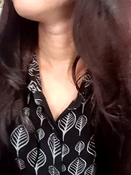 Snapshot of Queen_Pooja7 chatting on 11, 9, 2025 Queen Pooja7 online show from 11, 9, 2025