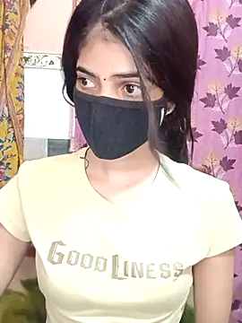 Snapshot of Queen_Pooja7 chatting on 4, 10, 2025 Queen Pooja7 online show from 4, 10, 2025