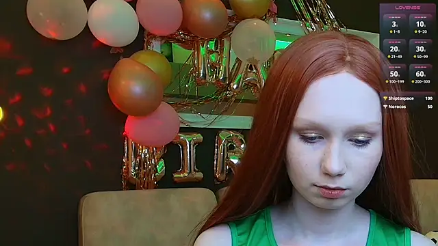 FoxyMira online show from 18, 6, 2026