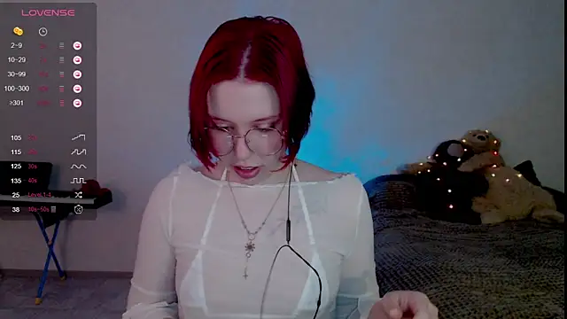 Ruby Flame online show from 27, 10, 2025