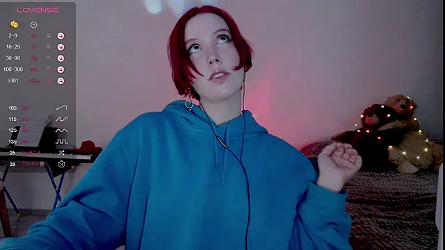 Ruby Flame online show from 30, 10, 2025