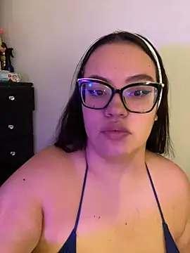 Emily Taylor2 online show from 25, 11, 2025