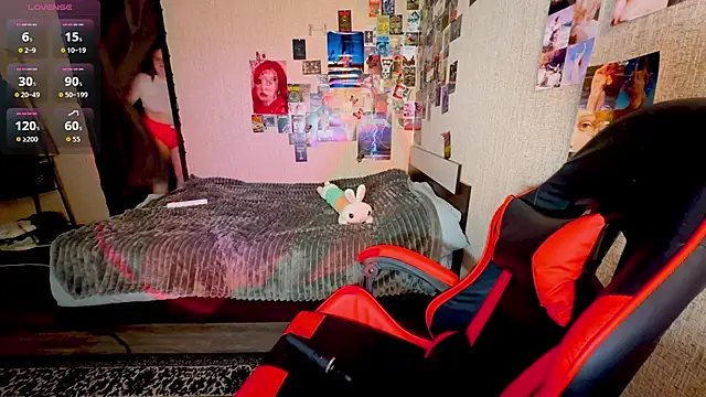 Snapshot of NaomiRey1 chatting on 30, 4, 2026 NaomiRey1 online show from 30, 4, 2026
