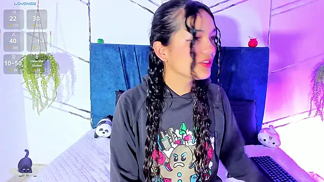 Camilla Miller01 online show from 15, 11, 2025