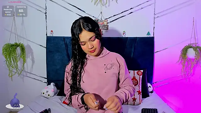 Camilla Miller01 online show from 4, 12, 2025